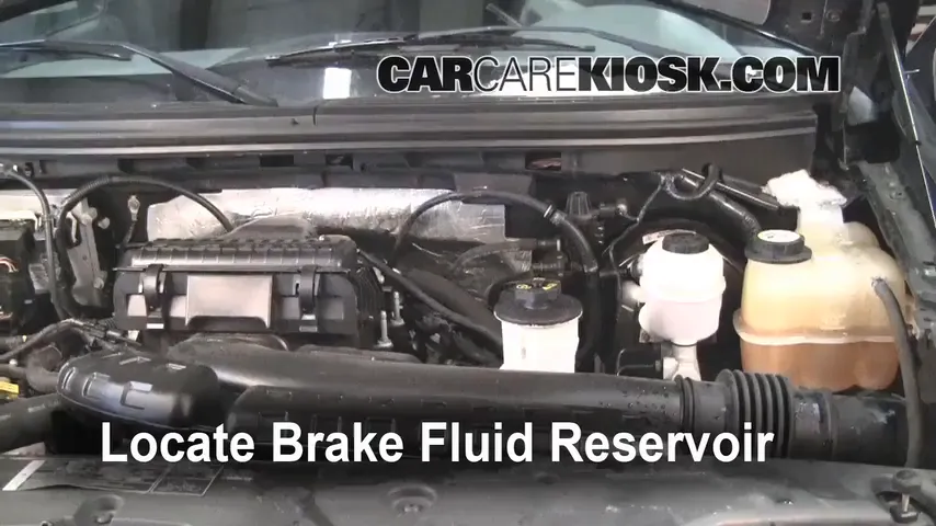 2006 Ford F-150 XLT 5.4L V8 Extended Cab Pickup (4 Door) Brake Fluid Add Fluid